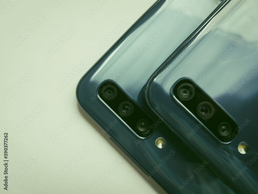 Fototapeta premium Teléfono móvil color negro