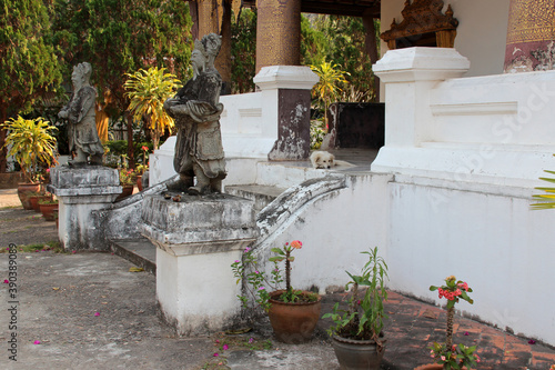 buddhist temple (wat choumkhong) in luang prabang (laos)