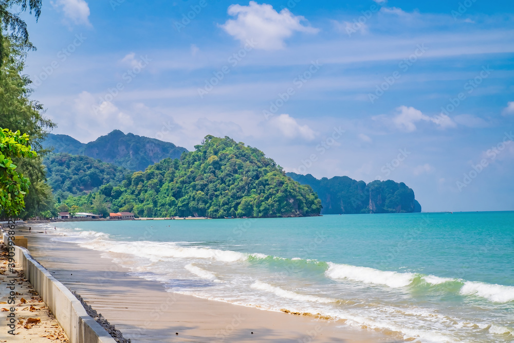 Beautiful seascape and Endless horizon at Ao nang beach in krabi city Thailand.Krabi - in southern Thailand is one of the most relaxing places on the planet