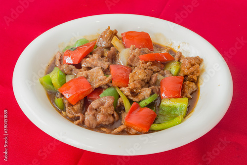 Sautéed beef with peppers