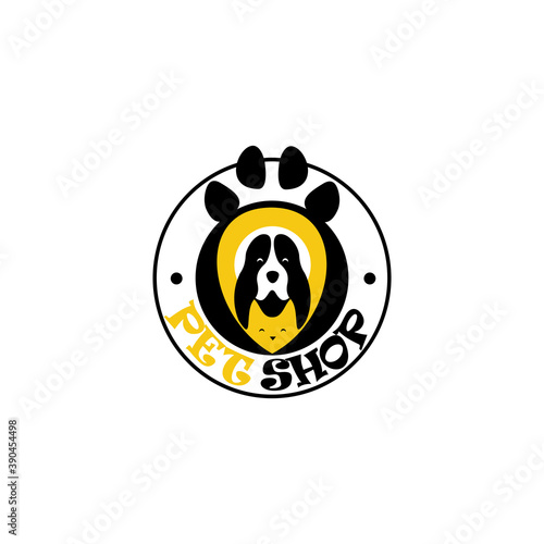 PetShop Logo. can use animal clinics, petshop and veterinarian.