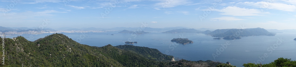 広島宮島からの眺望　瀬戸内海の島々