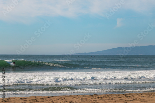 Big Waves Breaks in Northern California near San Francisco