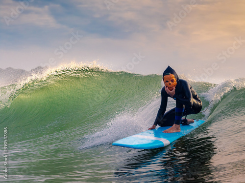 Photography Halloween Costume Surfing Various scary costumes worn by a surfer while riding waves in Japan