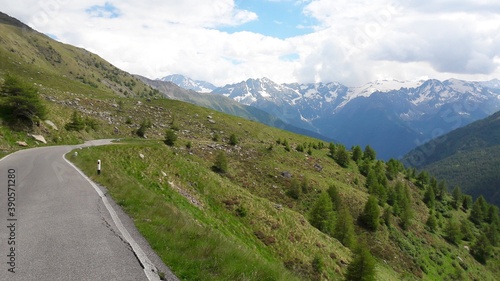 Strada di montagna