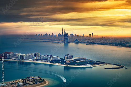 Photography Dubai - Amazing city center skyline and famous Jumeirah beach and Palm Jumeirah