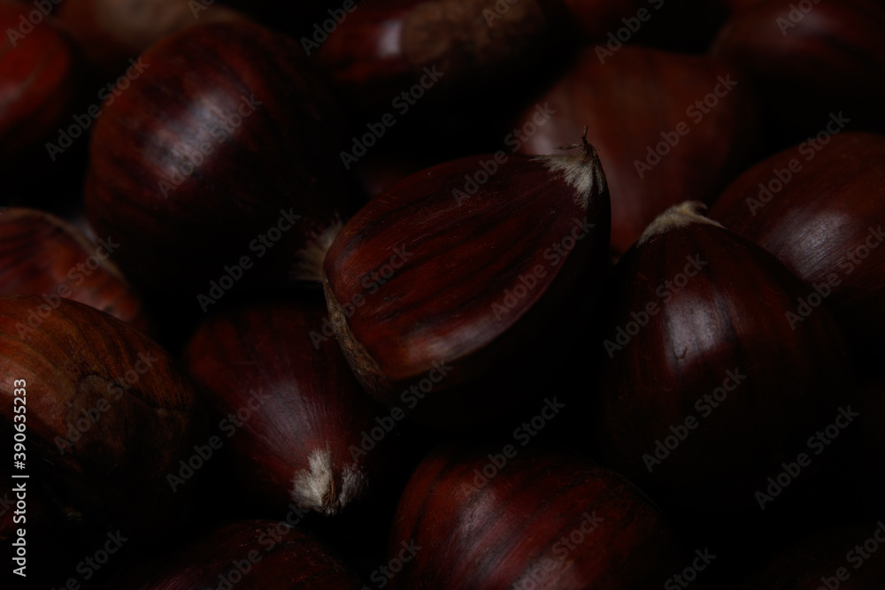 Fototapeta premium chestnuts in a cook in spain