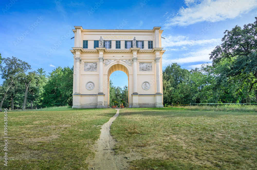 Fototapeta premium The temple of Diana - Chateau Rendez-vous, Lednice - UNESCO (Czech Republic)