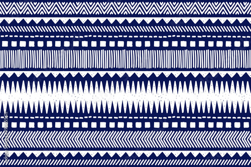 Tribal pattern. Ethnic geometric seamless background, boho motif, maya, aztec line vector illustration. mexican print texture