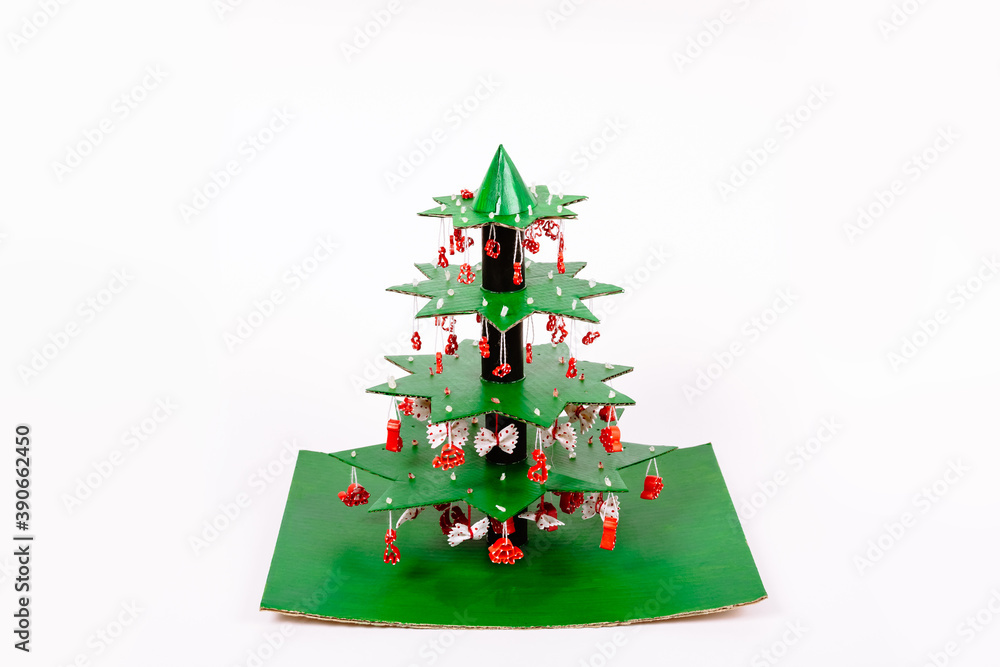Step by step instruction how to make Christmas tree. Using glue we