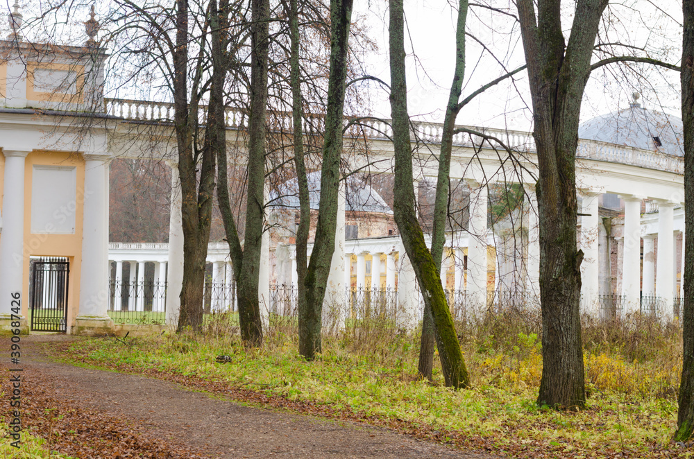 The beginning of the Colonnade of the estate Znamenskoe-Rayok, torzhoksky district, Tver region, Russia The beginning of the Colonnade of the estate Znamenskoe-Rayok, torzhoksky district, Tver region, Russia