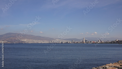 City of İzmir from Karantina Konak © aydok
