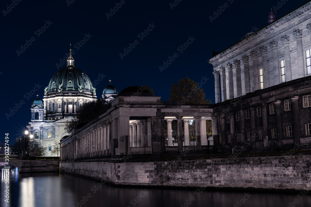 Berlin catherdral at night (with Spree and Nationalgalerie)