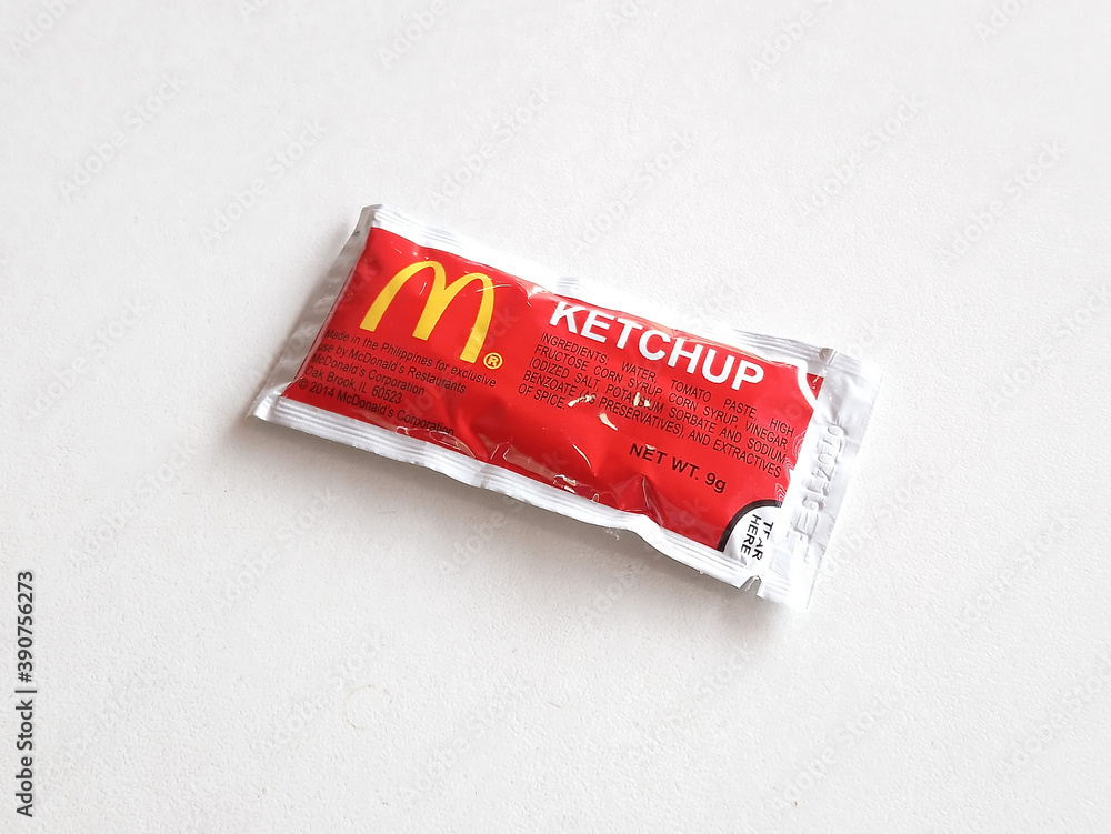 Fotografia do Stock: Mcdonalds ketchup sachet in Manila, Philippines |  Adobe Stock