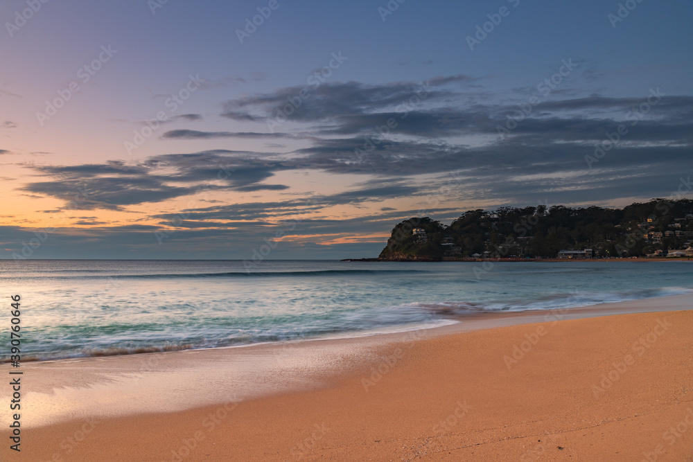 High cloud sunrise seascape