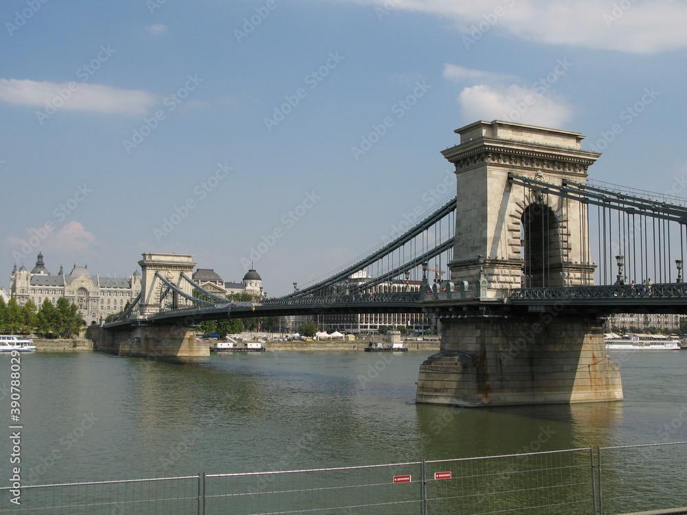 Obraz premium chain buridge