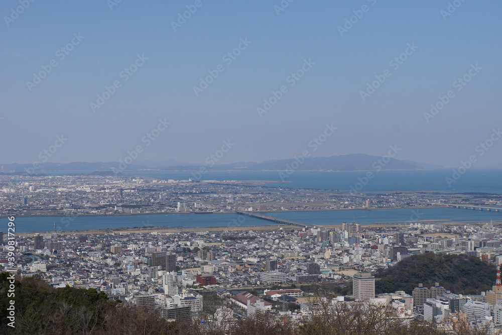 眉山山頂からの景色