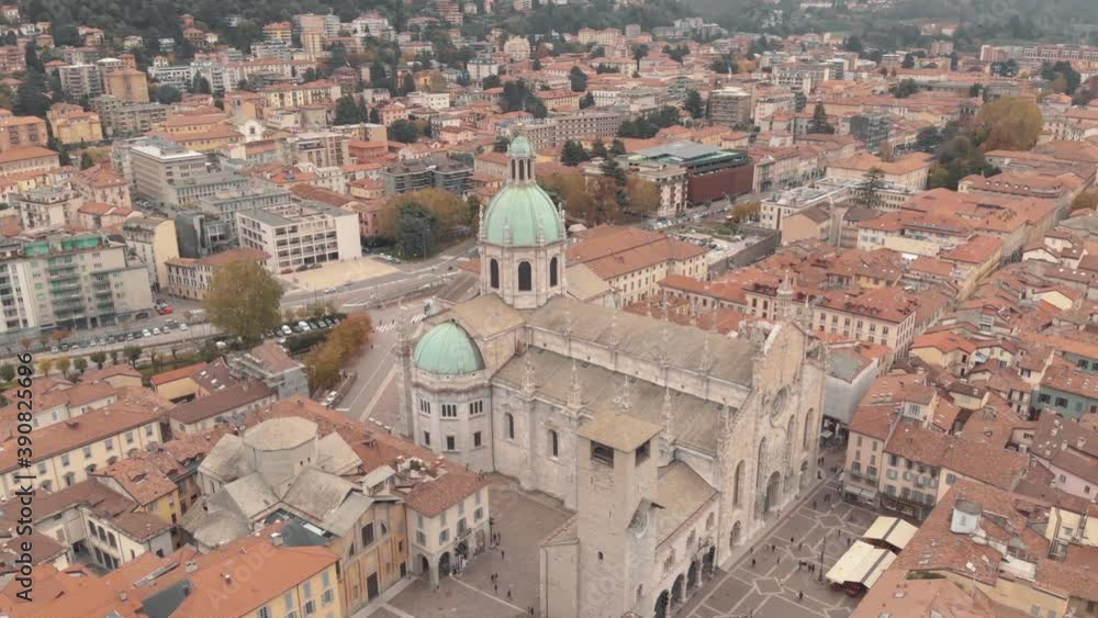 Duomo of Como, Cathedral, Lombardy. Beautiful cityscape with pituresques houses Duomo of Como, Cathedral, Lombardy. Beautiful cityscape with pituresques houses