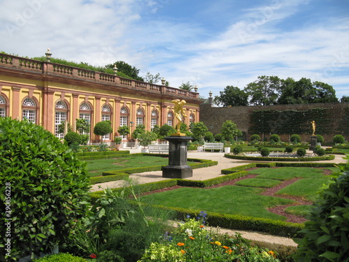 Schlossgarten und Untere Orangerie Schloss Weilburg in Hessen an der Lahn