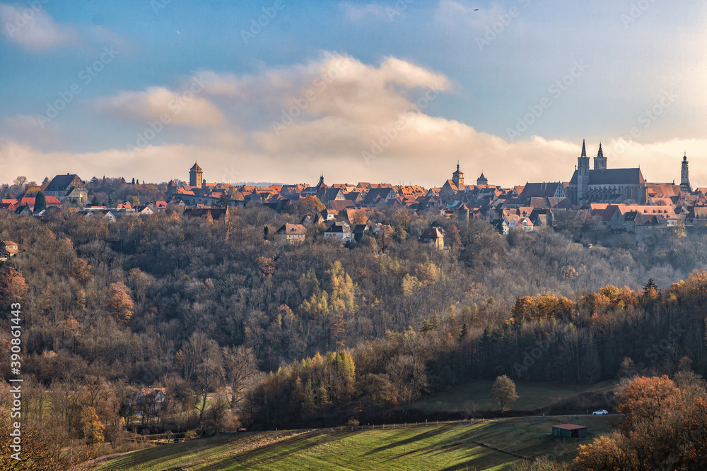 Rothenburg ob der Tauber im Herbst - Stadtansicht