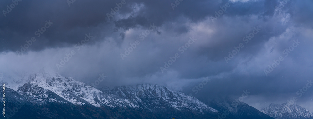 Fototapeta premium Clouds and Peaks, Grand Teton National Park, Wyoming, Usa, America