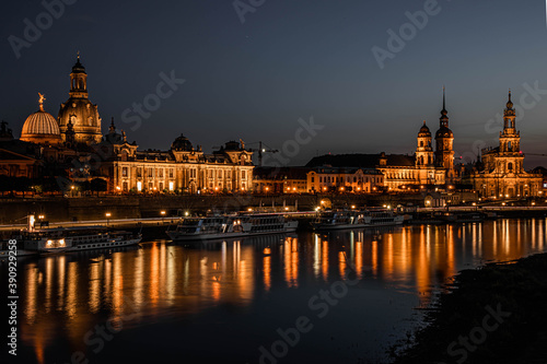 Dresden bei Nacht © Joas