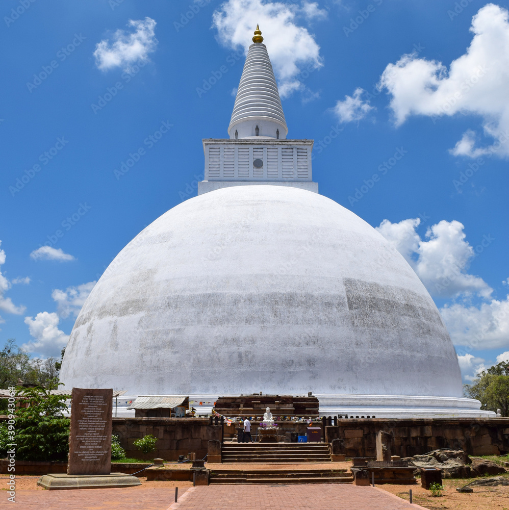 stupa sri lanka