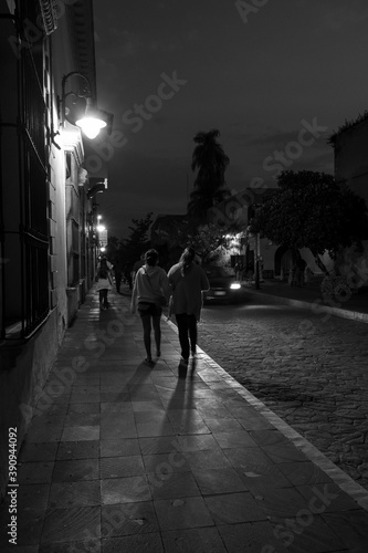 night street in the city © Juan