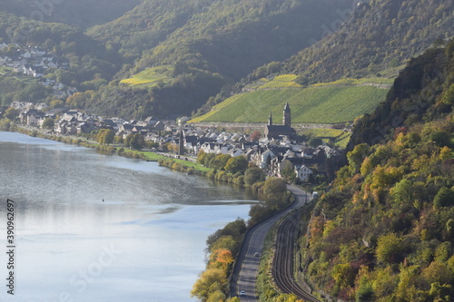 Blick ins Moseltal über Brodenbach bis Lehmen photo