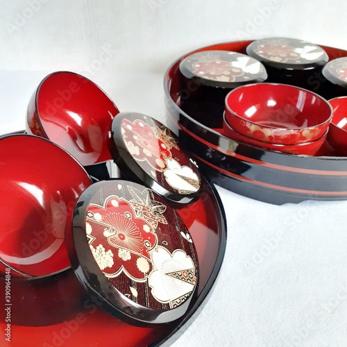 ちらし寿司　お椀とお盆　和食器