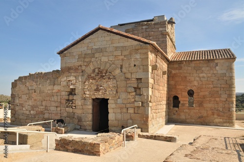 Iglesia visigoda de Santa María de Melque con perro photo