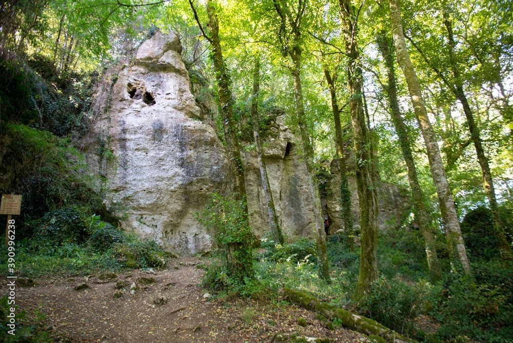 FRA - HIKING IN THE PERIGOURDINE COUNTRYSIDE FRA - HIKING IN THE PERIGOURDINE COUNTRYSIDE