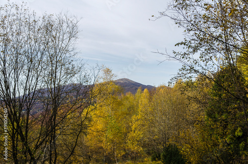 Fototapeta Naklejka Na Ścianę i Meble -  Bieszczady panorama z połoniny Caryńskiej 