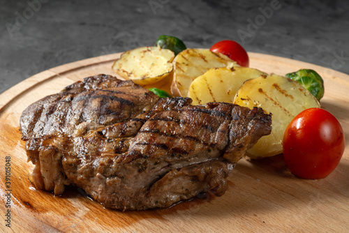 grilled steak with vegetables