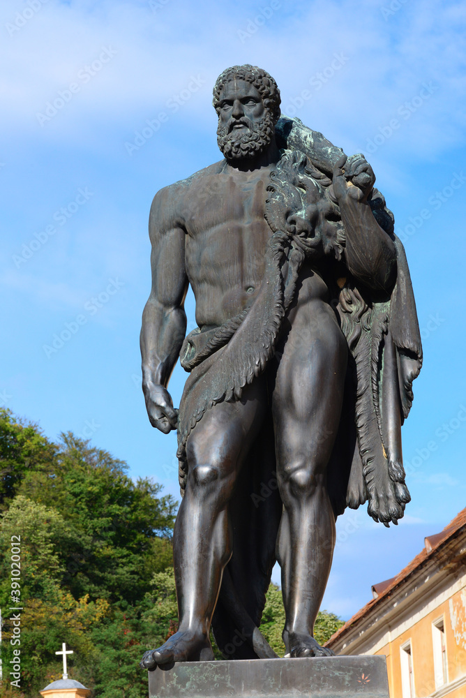 Legendary Hercules statue