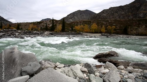 The Katun river, ilgumensky thresholds. Altai republic. Russia