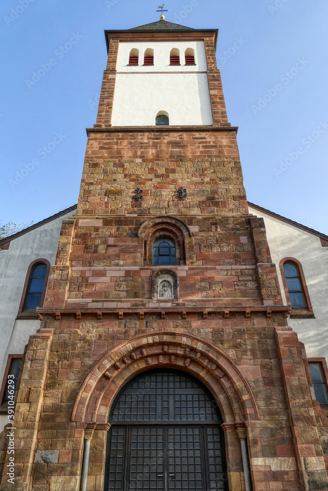 Historischer Kirchturm in Jülich