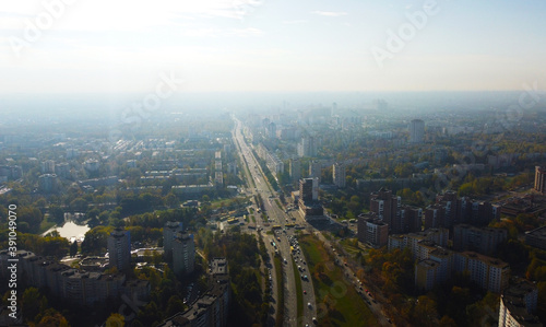 Top view of the highway highway in the city with cars
