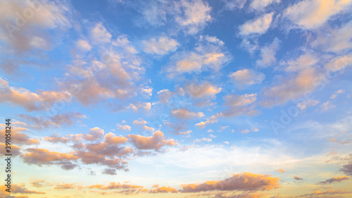Fototapeta Naklejka Na Ścianę i Meble -  Sunset, sunrise sky and beutiful cloud. Cloudscape concept.
