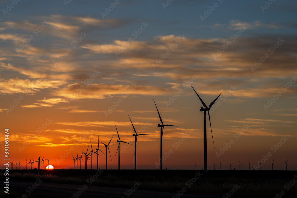 Obraz premium Sunrise and Windmills