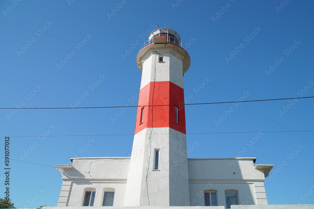 Lower lighthouse on the far Berdyansk Spit. Lower lighthouse on the far Berdyansk Spit.