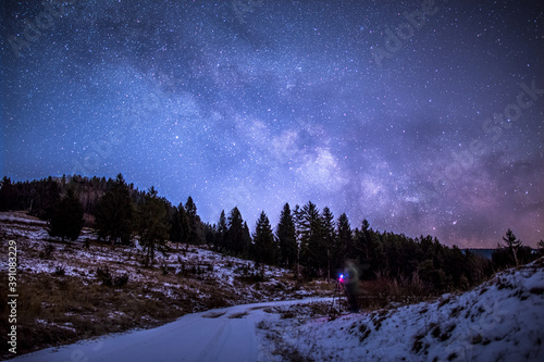 Milky way over a snowy road in Slovakia © Mrio