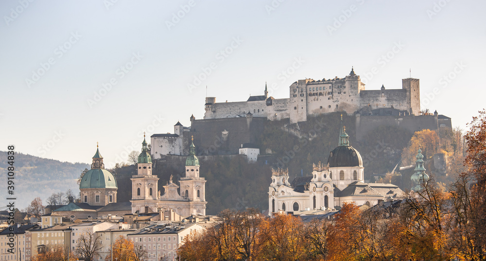 Fototapeta premium European city trip: Salzburg old city in autumn, colorful sunshine, Austria