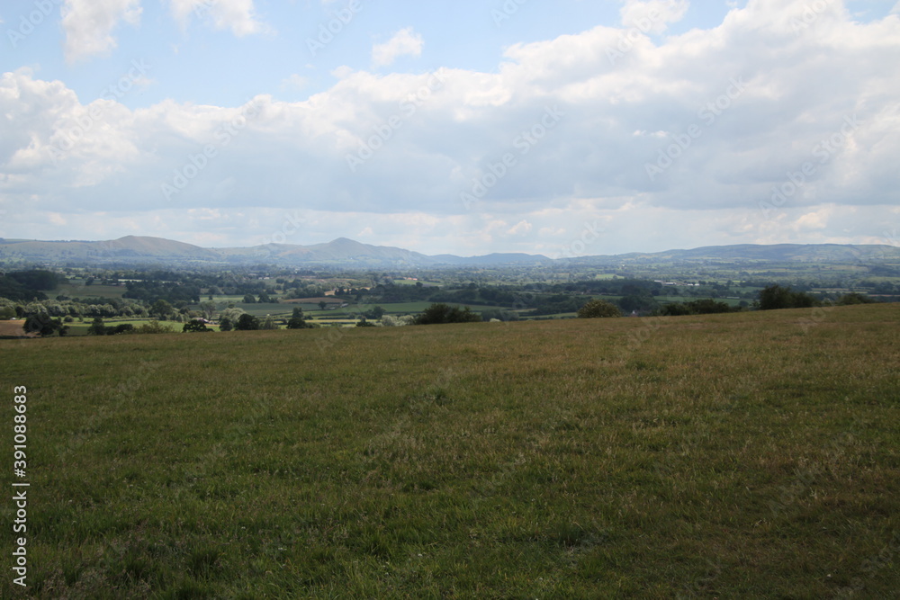 Fototapeta premium The Shropshire Countryside from Lyth Hill near Shrewsbury
