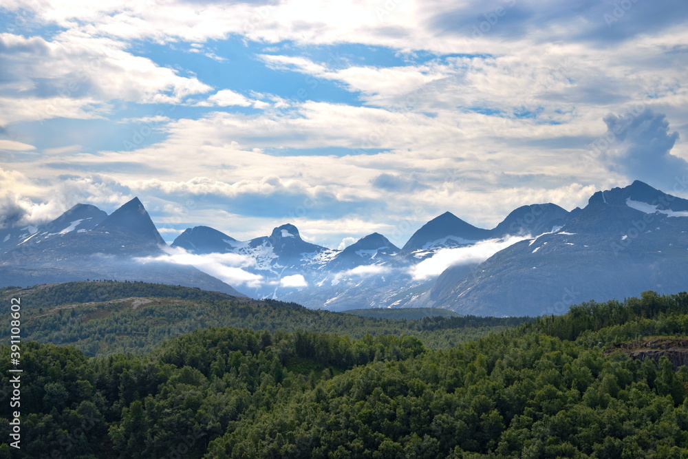 Mountains of northern Norway - Saltstraumen Mountains of northern Norway - Saltstraumen