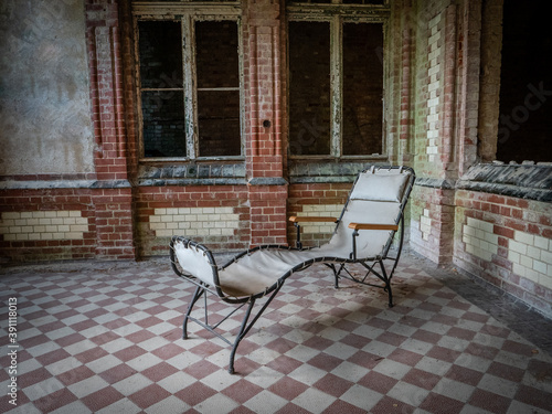 The old abandoned room of a building, Lost Place © wlad074