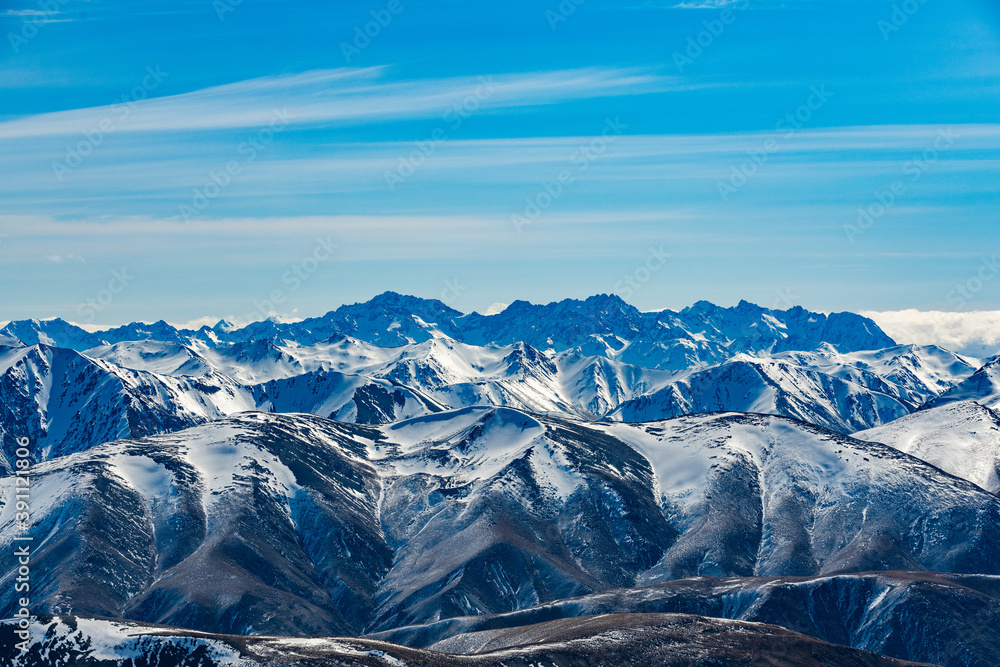 Obraz premium Snow covered mountains in New Zealand