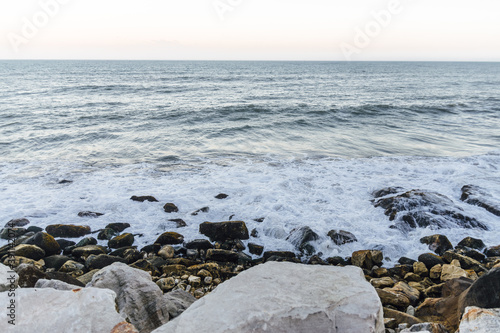 ocean waves hitting the beach stones, landscape, copy space © Rodrigo Rivas 