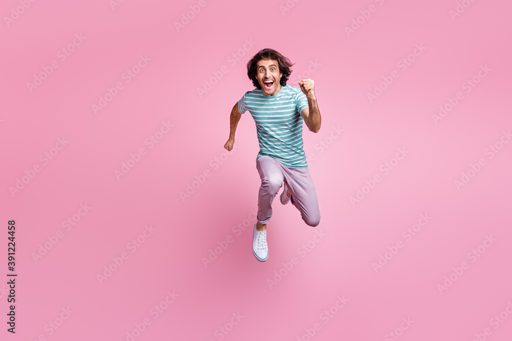 Full length photo of hurrying young gentleman wear casual outfit jumping running isolated pastel color background