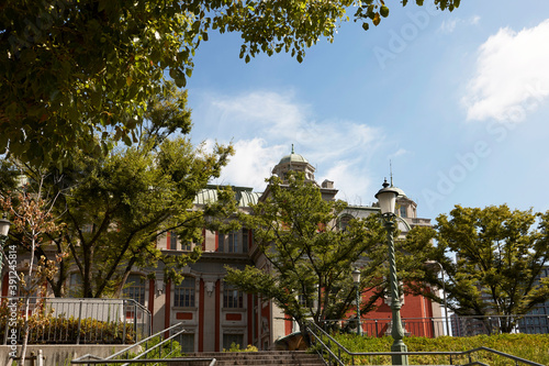 Wallpaper Mural 中央公会堂と大阪の街並 Torontodigital.ca